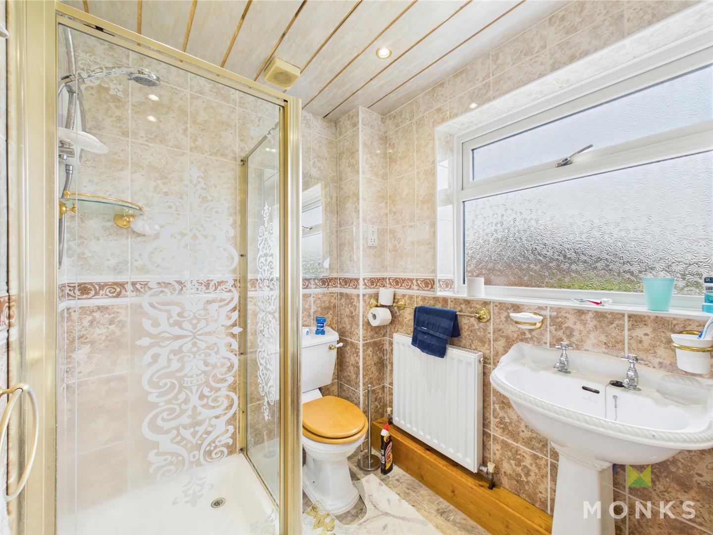 9 Preshenlle Lane, Oswestry, SY10 7UB For Sale